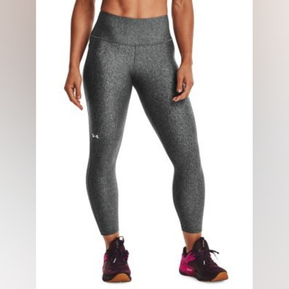 NEW Women Under Armour Leggings Heat Gear  Size XS (22) - Picture 1 of 6